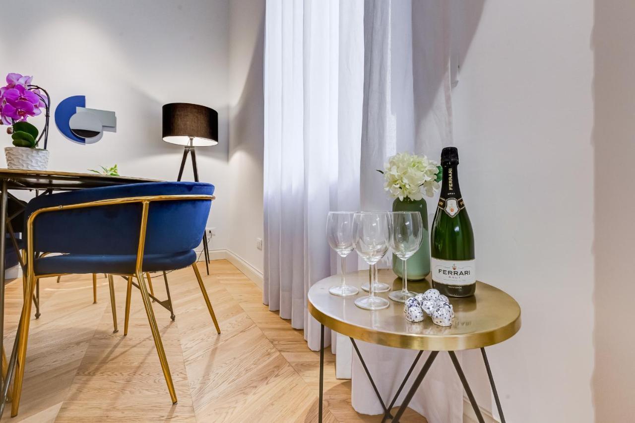 The Heart Of Rome Luxury House Apartamento Exterior foto